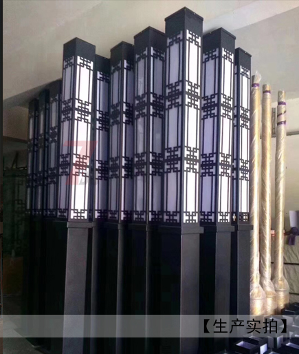 (QDJGDZ-016)广场中式镂空方形草莓苹果香蕉荔枝丝瓜幸福宝柱生产实拍图片